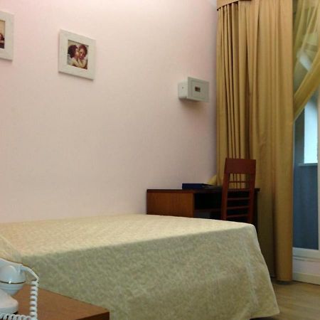Grand Hotel Regina Salsomaggiore Salsomaggiore Terme Zimmer foto